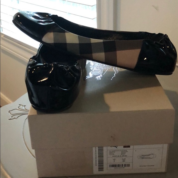 Burberry Ballet Flats - Picture 4 of 5